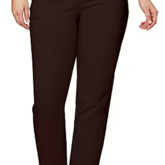 Gloria Vanderbilt Pants - NWOT Gloria Vanderbilt Amanda Jeans Dark Brown 20W